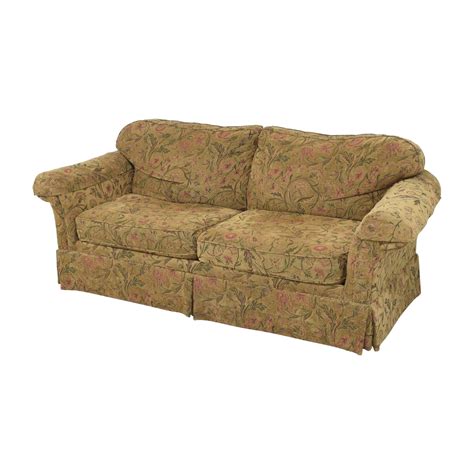 77 Off Clayton Marcus Clayton Marcus Skirted Two Cushion Sofa Sofas