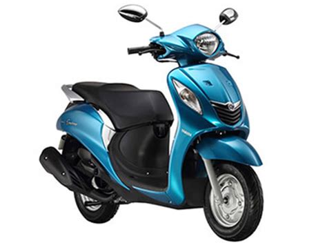 Ladies have a range of models to choose from based on budget, size, weight, mileage, maintenance and of course speed. yamaha fascino Ladies two wheeler-Cartnext
