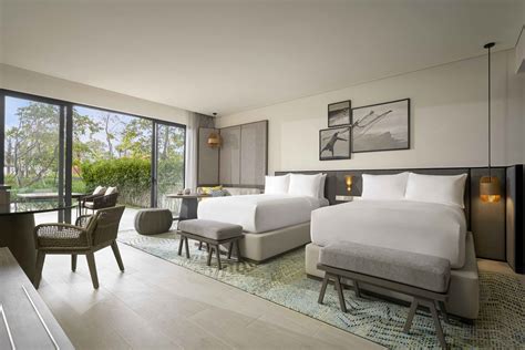 king  double beds  bedroom suite crowne plaza phu quoc