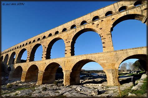 Les nombreux monuments de rome sont des témoins précieux de ce passé, ayant survécus à travers les âges. Sites & Monuments historiques