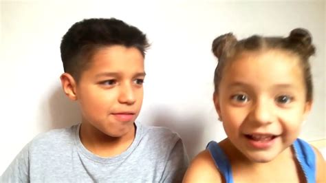 Mi Hermana Peque A Me Humilla En Mi Primer Video By Mian Youtube