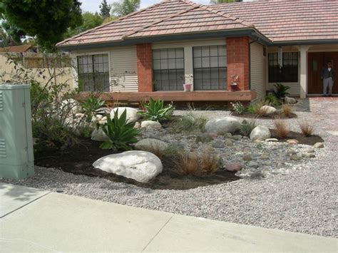 Front Yard Xeriscape Ideas This Is A Fabulous Rock Scaping Front