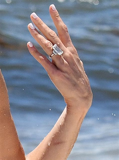 Bethenny Frankel Rocks Massive Engagement Ring In Bikini At The Beach