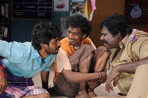 Pongadi Neengalum Unga Kadhalum Tamil Movie Stills Photo 16 Of 19