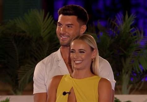 Fellow Love Islanders React To Millie And Liams Sweet Reunion Snaps