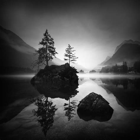 Monochrome Photography Awards Announces 2017 Contest Winners