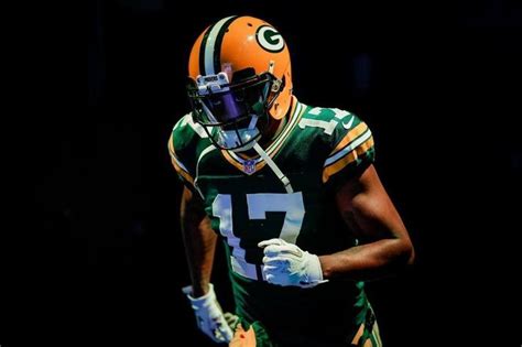 His birthday, what he did before fame, his family life, fun trivia facts, popularity rankings, and he was born in palo alto, california, to parents douglas adams and pamela brown. Davante Adams | Football helmets, Football, Football season