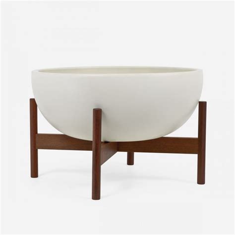 Case Study Large Bowl W Wood Stand Ceramics Modernica Wood