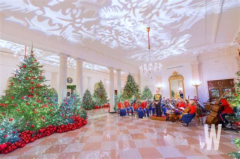 Nov 30, 2020 getty images. PHOTOS: The 2018 White House Christmas Decorations in 2020 ...