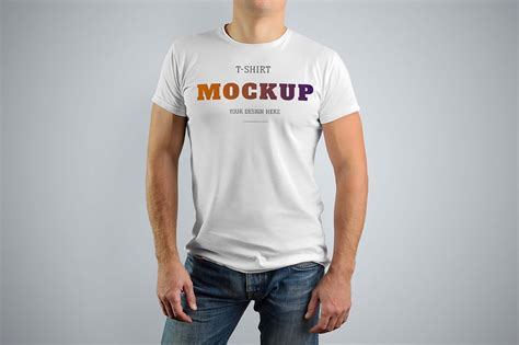 Free Realistic T Shirt Mockup For Men Psd