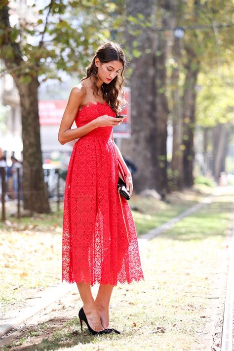 How To Dress Like An Italian Girl — 50 Lessons Worth Knowing Refinery29 Refinery29