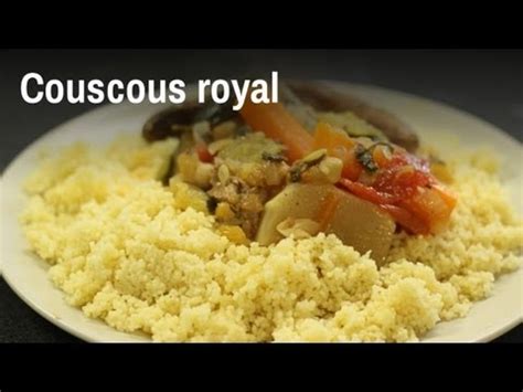 Et pour le dessert, un couscous à la cannelle et aux amandes. Couscous royal à ma façon / Facile et rapide - YouTube