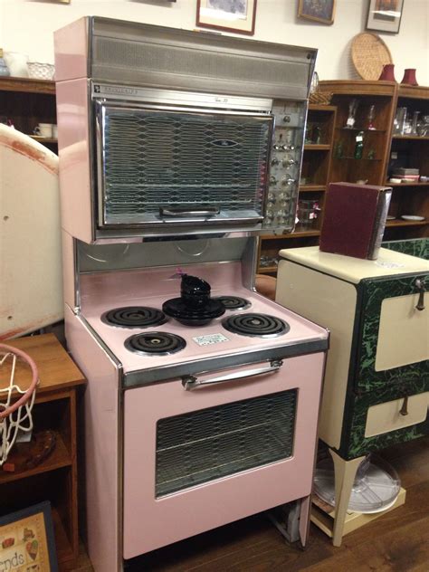 Vintage 1950s Pink Frigidaire Electric Ovenstove Modern Dining Room