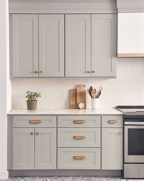 True to their name, wolf classic cabinets feature timeless designs and finishes that will complement any kitchen. Wolf Dartmouth 5-Piece Pewter Kitchen Cabinets Low Price
