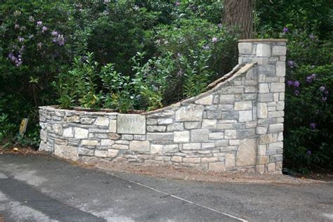 Image Result For Curved Stone Wall Gate Posts Driveway Entrance Farm