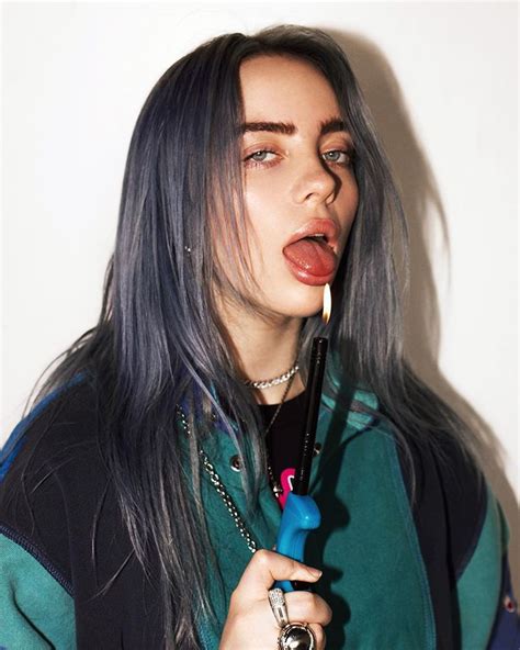 Katie Billie Eilish Fanpage On Instagram “how Is This Possible