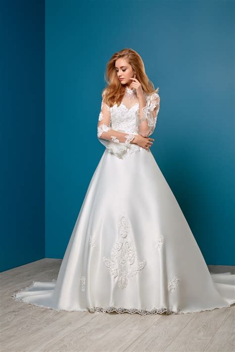 Robe de mariée tati vente en ligne et catalogue tati mariage. robe de mariee tati paris barbes