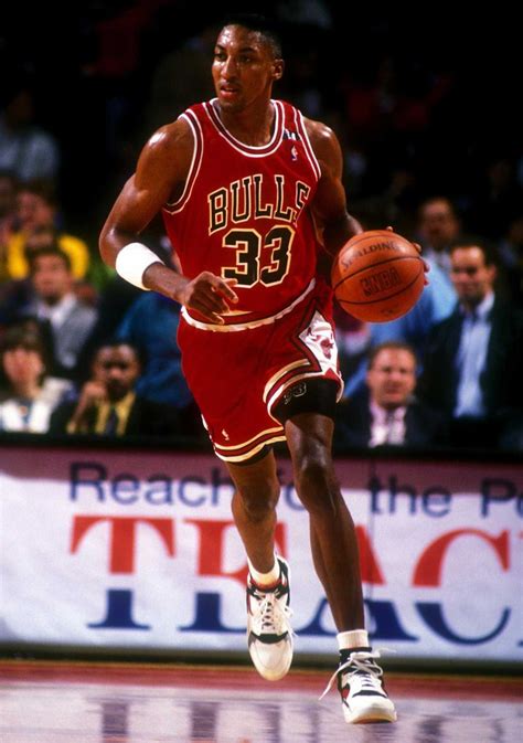 Scottie pippen, chicago bulls, michael jordan, nba, basketball wallpaper. Scottie Pippen's 10 Best On-Court Sneakers (With images ...