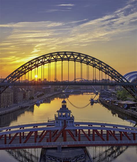 Tyne Bridges At Dawn Newcastle Upon Tyne Tyne And Wear England Uk