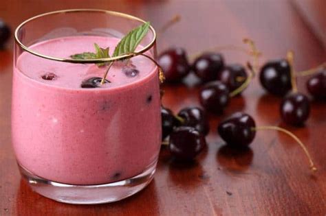 How To Sleep Better With A Good Night Smoothie