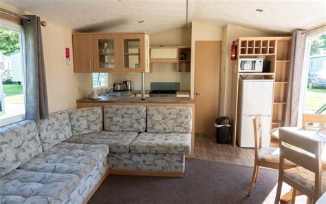 A Weekend Away At Holywell Bay Holiday Park Review Renovation Bay Bee