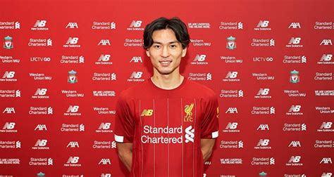 Career stats (appearances, goals, cards) and transfer history. Liverpool, Takumi Minamino'yu transfer etti