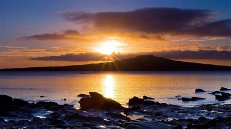 Sunset Sunrise Mountains Ocean Clouds Landscapes Coast Sun Arctic Sea