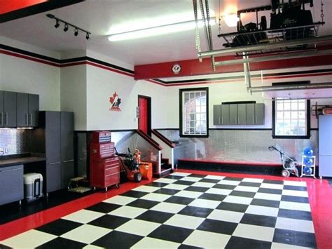 25 Cool Garage Wall Ideas As A Home For Your Lovely Car