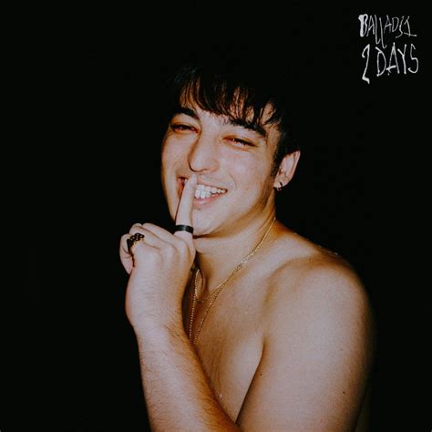 Joji wallpaper slow dancing in the dark lyrics. JOJI (@sushitrash) | Twitter | Dancing in the dark, Music ...