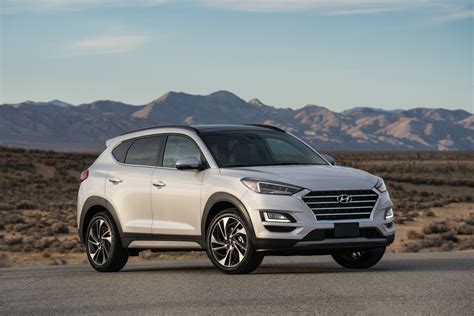 Selecting sport mode from the drive settings tweaks the responses of the throttle and transmission for a little more fun. 2020 Hyundai Tucson Review, Ratings, Specs, Prices, and ...