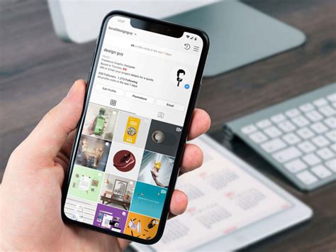 Download Hand Holding Phone PSD Mockup | MockupsQ