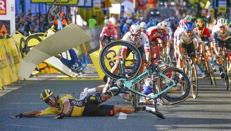 Dutch cyclist wakes up from coma after horrific collision - Malaysia