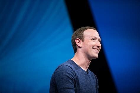 Facebooks Mark Zuckerberg Says Hell Shift Focus To Users Privacy