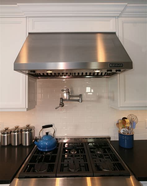 A 4' hood can operate at 150 cfm/ft or 600 total cfm. Kitchen Hoods | Design Line Kitchens in Sea Girt, NJ