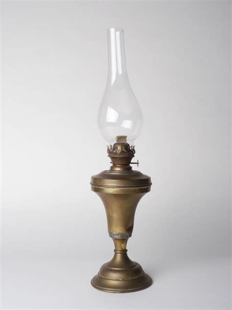 Draagbare Lamp Op Petroleum Van Het Merk Lietar Industriemuseum