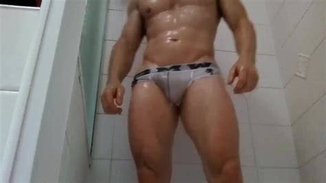 White Briefs Wet Bulge In Shower Muscular Hung Aussie Free Xxx Mobile