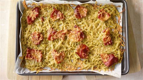 Make these vegan potato pancakes because: Kartoffelkuchen vom Blech Rezept - ESSEN UND TRINKEN