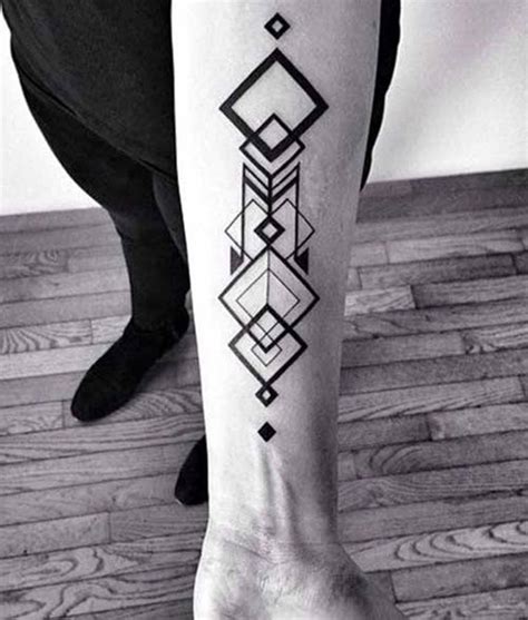 41 Wonderful Geometric Wrist Tattoos Design