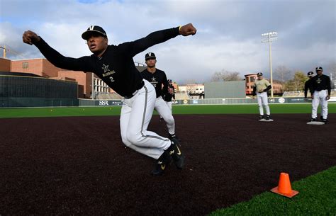 vanderbilt baseball starts practice to defend national championship
