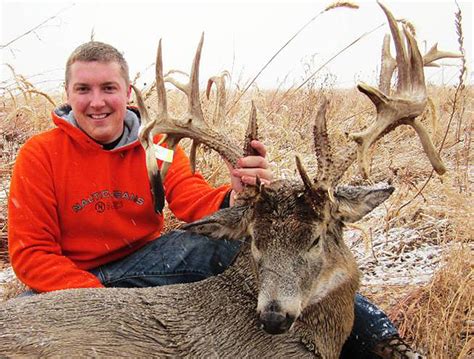 230 Inch Fatherson Trophy Buck North American Whitetail