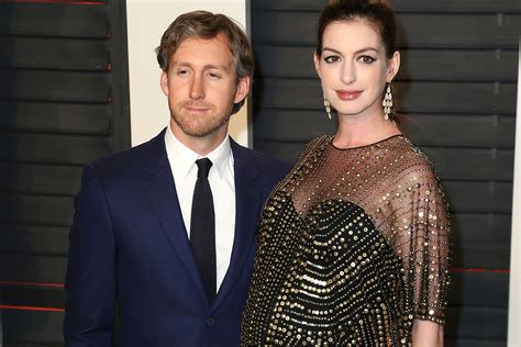 Anne Hathaway Gives Birth To A Son Jonathan Rosebanks Shulman Tv Guide