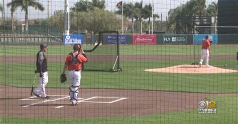 Orioles Spring Training Sees First Full Squad Workout Cbs Baltimore