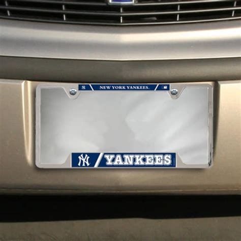 Wincraft New York Yankees Metal License Plate Frame