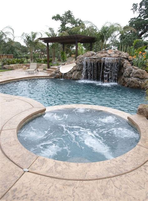 Enchanting Hot Tub Pool Ideas For Extra Aquatic Activities