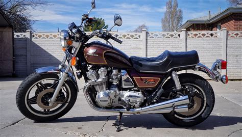 Honda cb 900 custom's average market price (msrp) is found to be from $2,500 to $11,000. #1981 #honda #cb900 #custom #cb900c | Dustin Burrows | Flickr