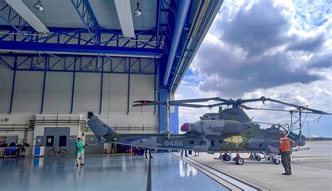 República Checa Recibe Helicópteros De Combate Ah 1z Viper