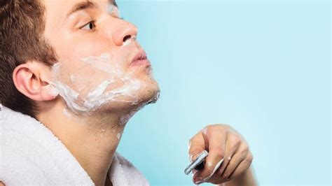 The Top 6 Reasons Youre Getting Razor Burn When You Shave