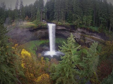 10 Waterfalls In Oregon Thatll Get You Really Wet Oregon Waterfalls