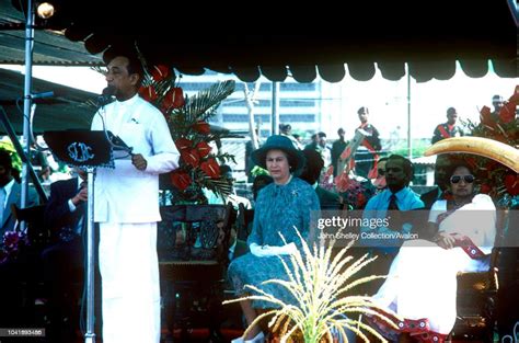 Queen Elizabeth Ii Sri Lanka Sri Lanka President Junius Richard News Photo Getty Images