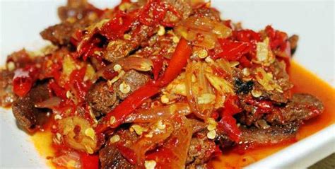 Ayam goreng is an indonesian and malaysian dish consisting of chicken deep fried in oil. Resep Lezat Daging Sapi Rica-Rica Asli Manado | Reseppedia.com